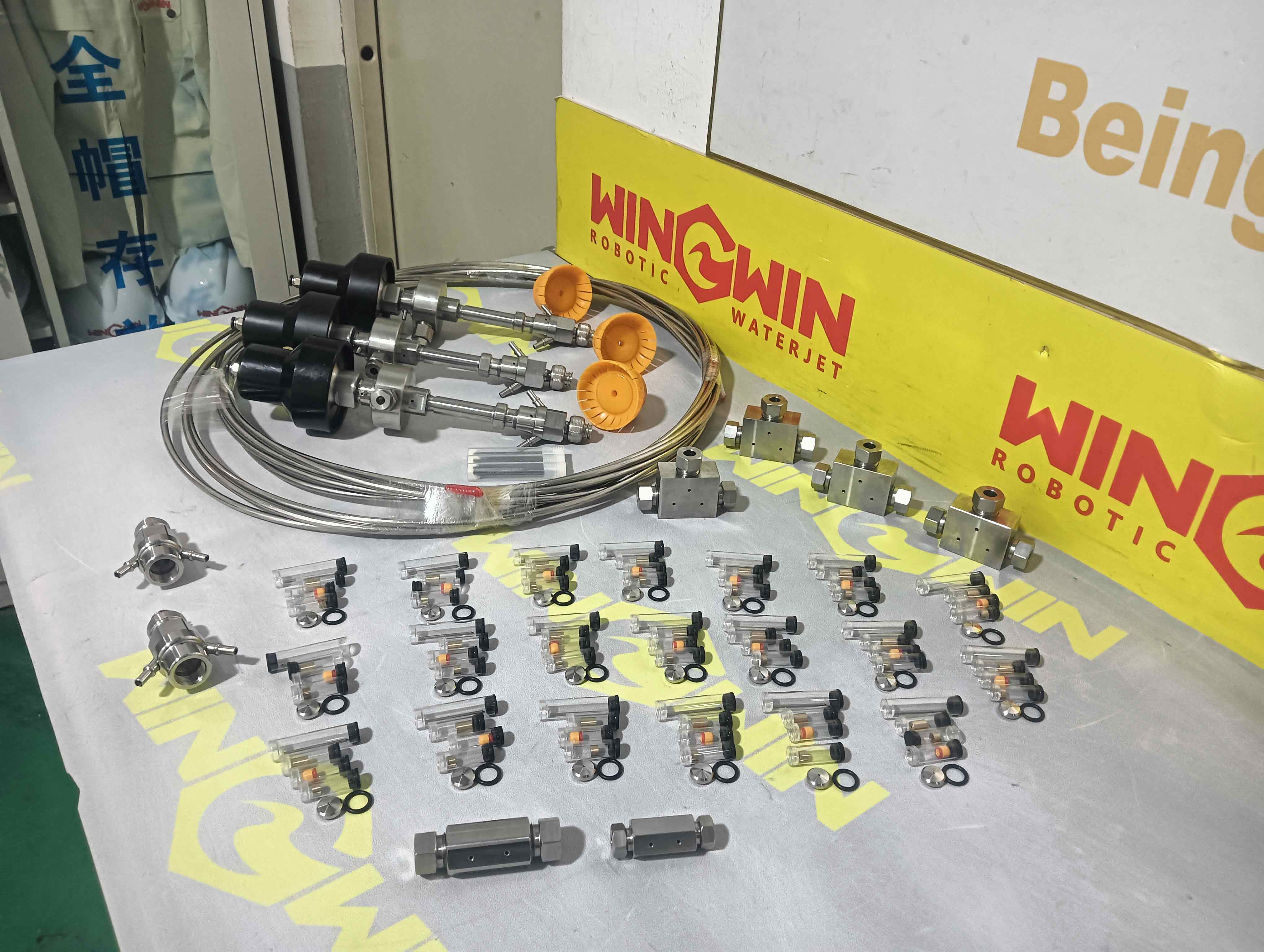 Water-jet-cutter-accessories.jpg